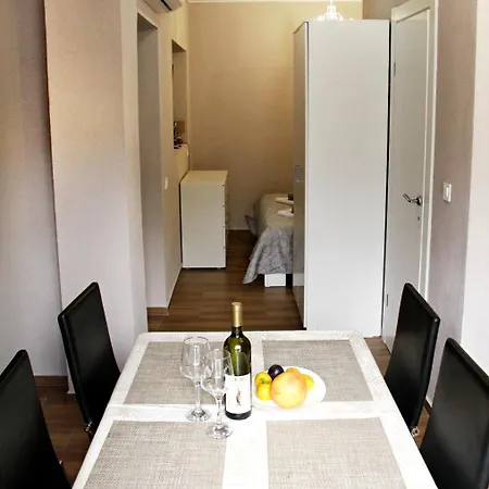 Apartments Astoria Hn Herceg Novi Exterior photo